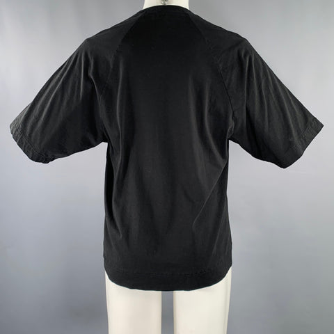 JULIUS_7 Size S Black White Graphic Cotton Crew Neck T-shirt