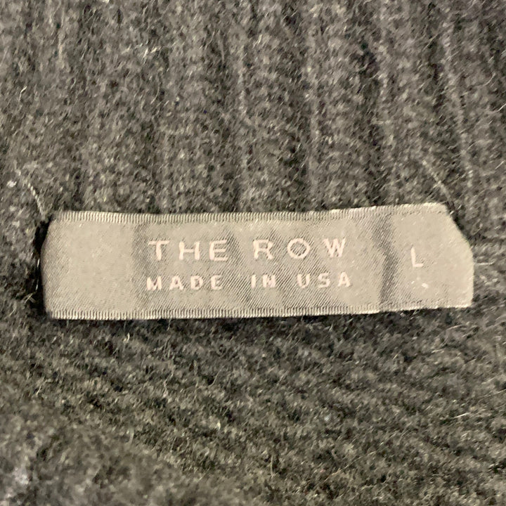 THE ROW Size L Black Cashmere Knit Raglan Sleeves Crew Neck Sweater