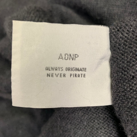 NICE COLLECTIVE Taille S Pull en laine mérinos col en V gris anthracite tricoté