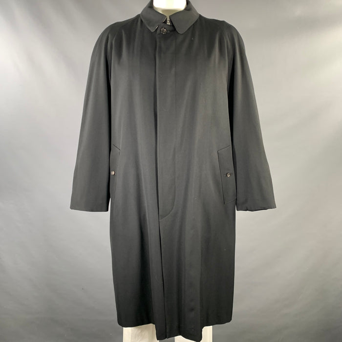 BURBERRY LONDON Size 44 Black Wool Raglan Coat