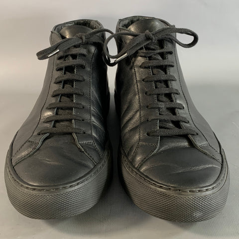 COMMON PROJECTS Size 9 Black Solid Leather Mid Rise Sneakers