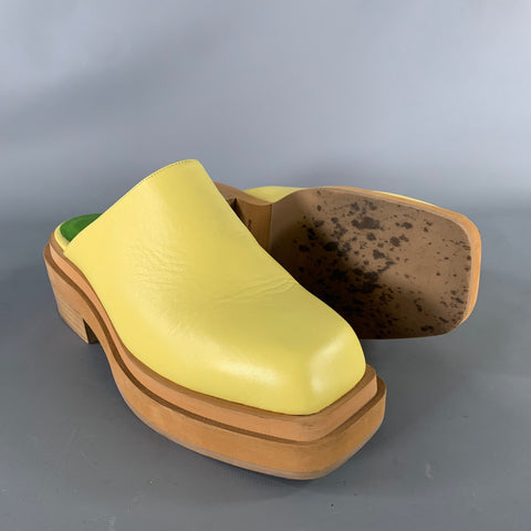 ECKHAUS LATTA Size 7 Yellow Mules Loafers