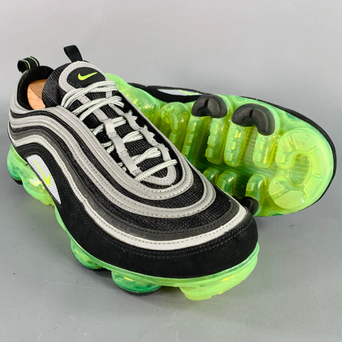 NIKE Size 10.5 Black Neon Green Mesh Lace-Up Sneakers