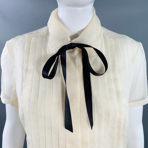 CHANEL Vintage 2003 Cruise Size 8 Cream Black Silk Sheer Pleated Short Sleeve Blouse
