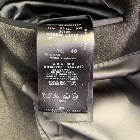 GIORGIO ARMANI Veste croisée à revers pointus en mélange de viscose grise Taille 38