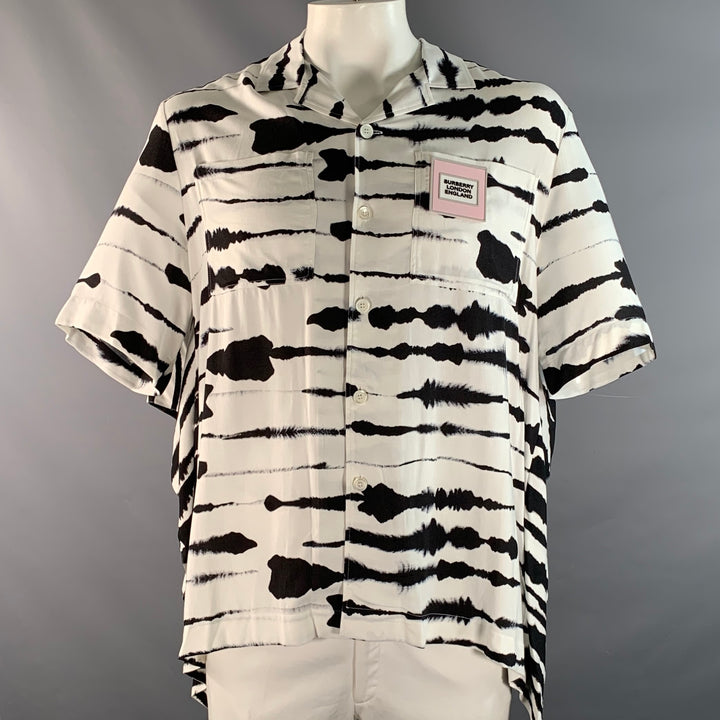 BURBERRY Size S White Black Print Viscose Patch Pockets Short Sleeve Shirt