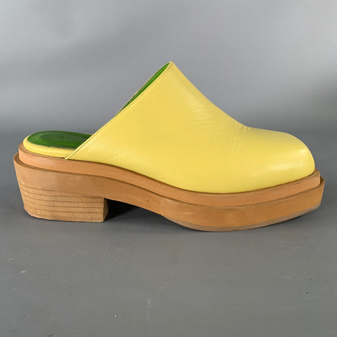 ECKHAUS LATTA Size 7 Yellow Mules Loafers