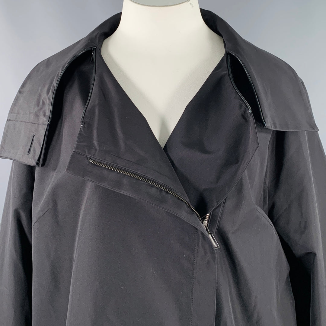 AKRIS Size 12 Black Silk Zip Up Coat