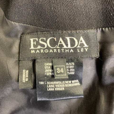 Robe de cocktail ESCADA taille 2 en laine vierge noire, manches courtes, longueur genou