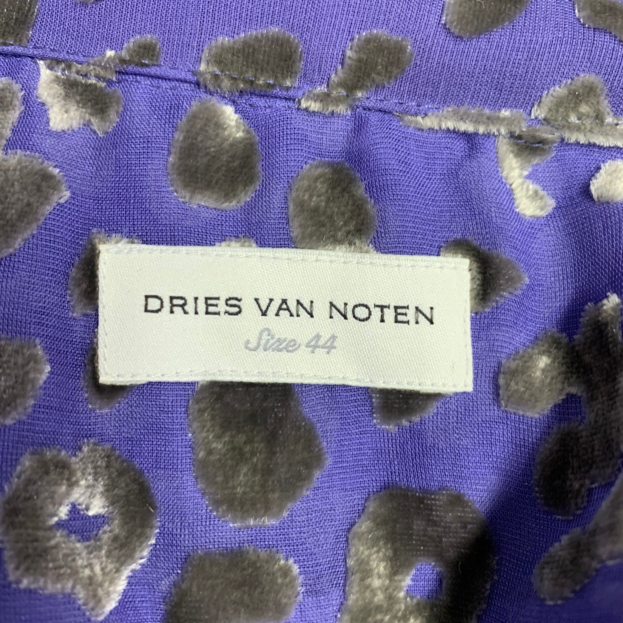 DRIES VAN NOTEN Size 34 Purple Grey Animal Print Button Up