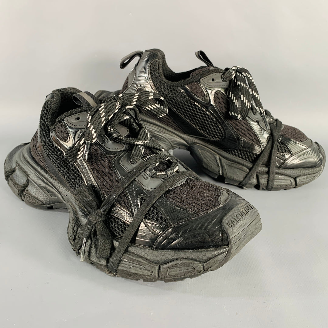 BALENCIAGA Size 8 3XL Black Mesh Polyurethane Low Top Sneakers