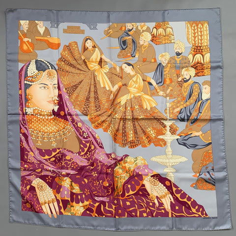 HERMES Grey Multi-Color Print Silk Scarves