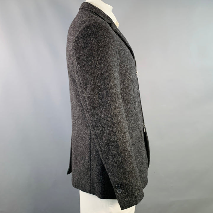 JOHN VARVATOS STAR USA Size 42 Grey Charcoal Herringbone Wool Blend Sport Coat