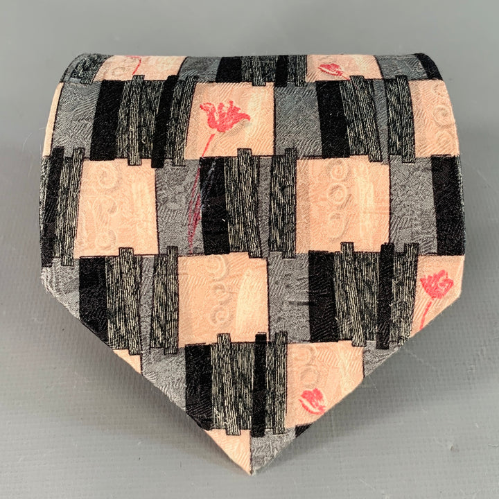 ERMENEGILDO ZEGNA Size Grey Pink Squares Silk Tie