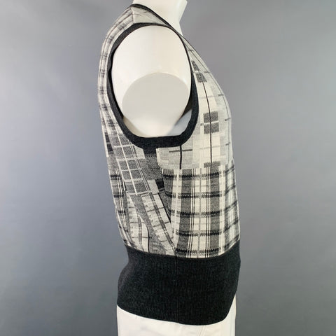 BLACK FLEECE Size L Grey White Plaid Wool V-Neck Vest
