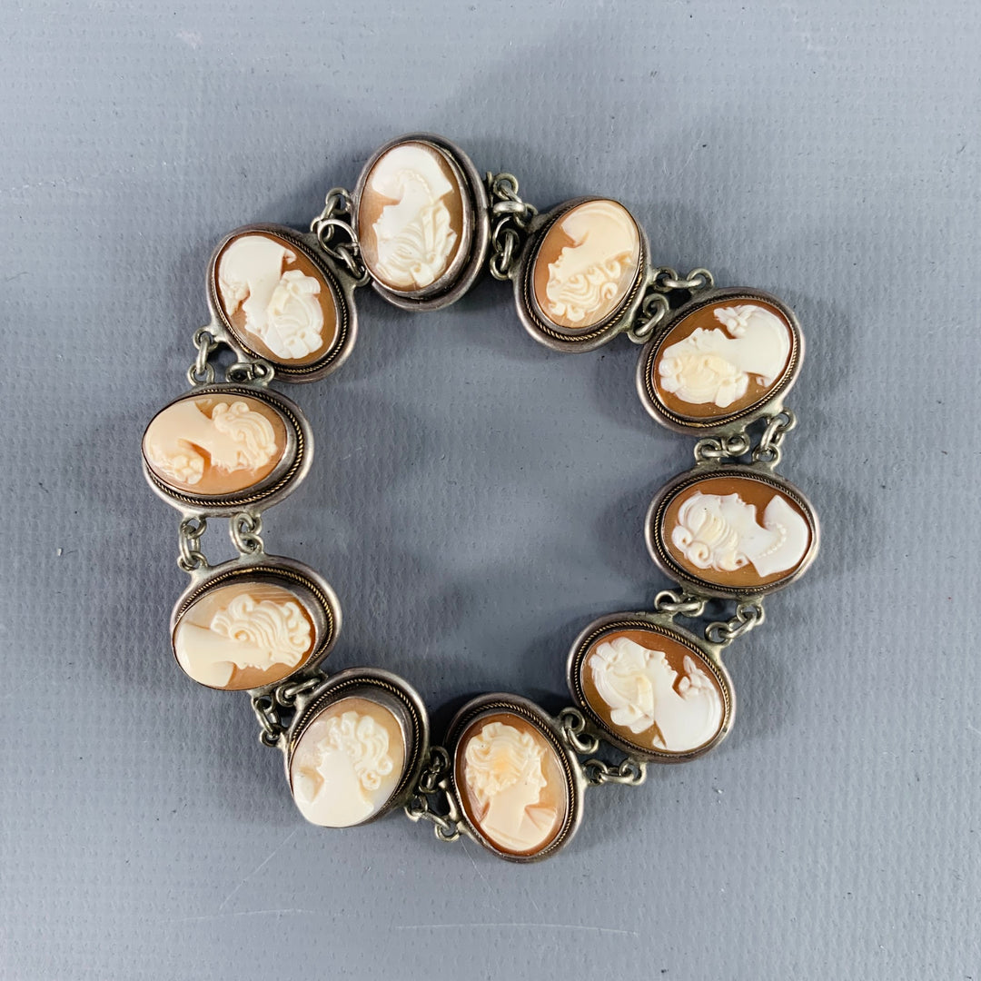 VINTAGE Silver Beige Victorian Cameo Bracelet