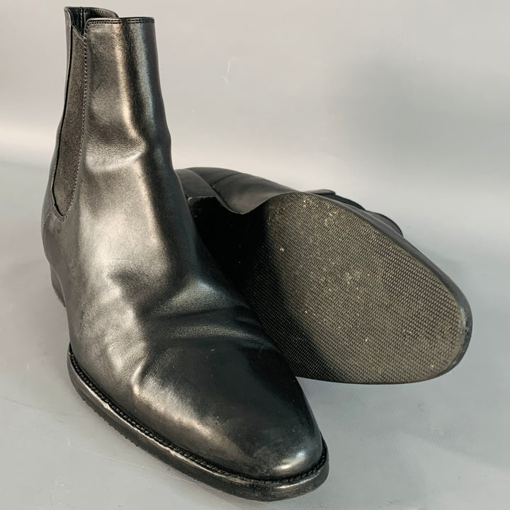 SAINT LAURENT Size 9 Black Leather Ankle Chelsea Boots