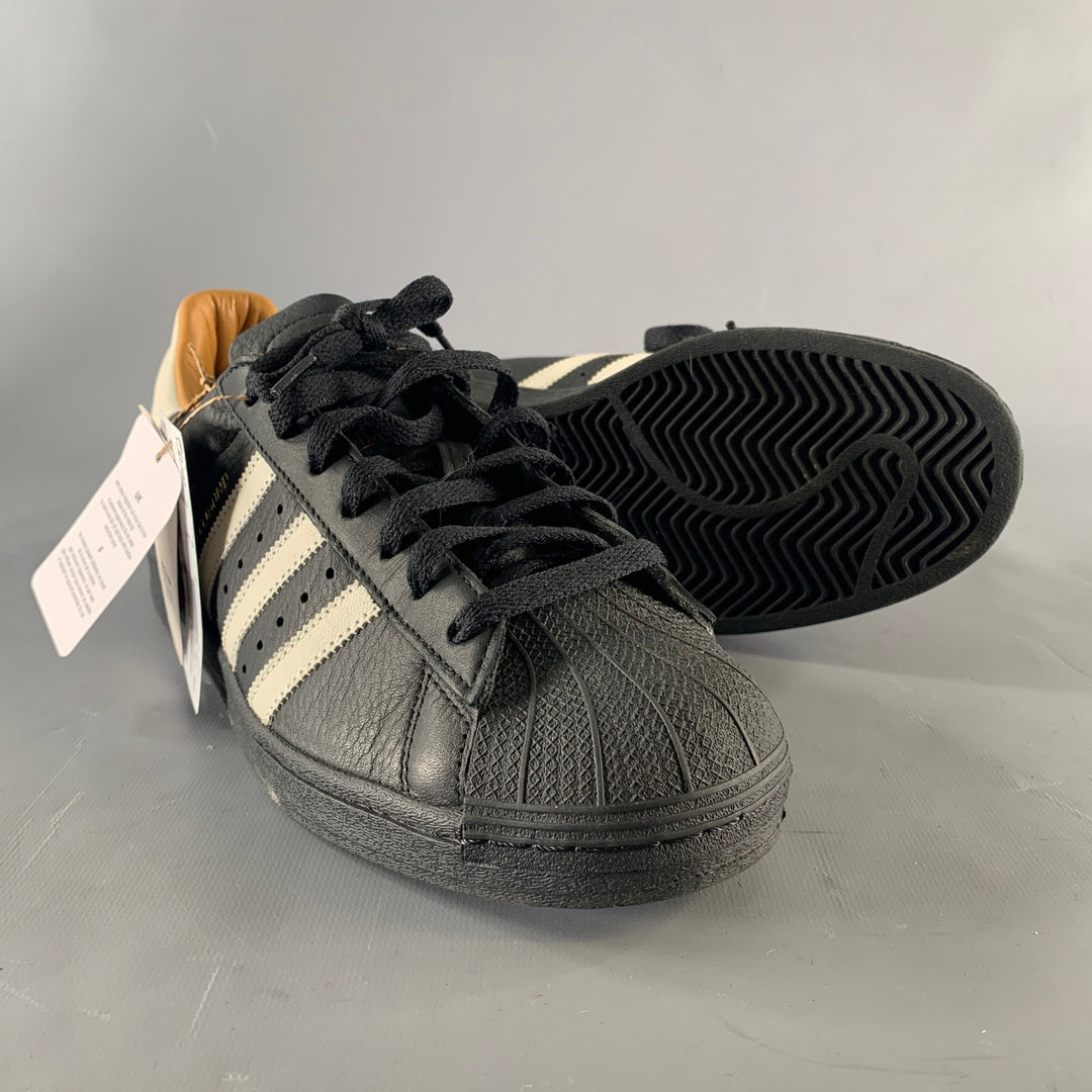 ADIDAS Size 9.5 Black White Leather Lace Sneakers