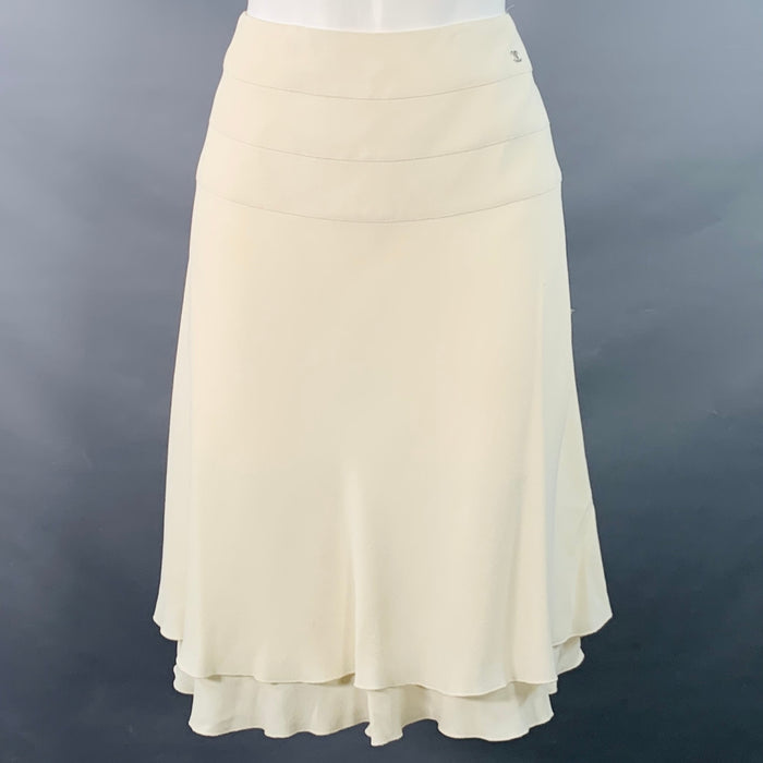 CHANEL Vintage 2003 Size 8 Cream Acetate Blend Ruffled Tulip Below Knee Skirt