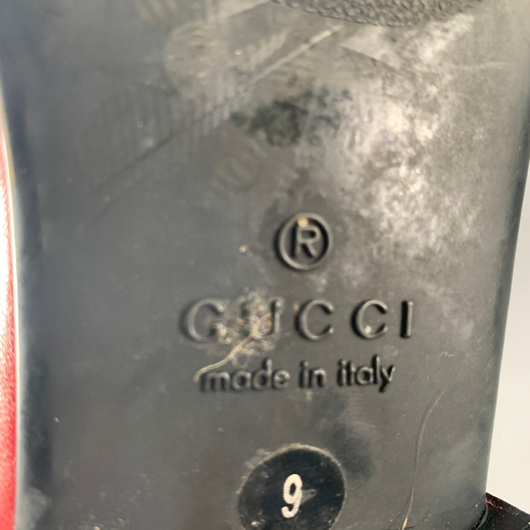 GUCCI Size 9.5 Red Solid Leather Slip On Loafers