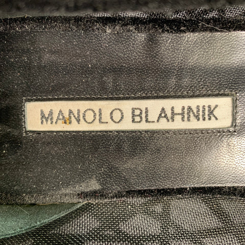 MANOLO BLAHNIK Size 9 Black Velvet Geometric Pointed Toe Flats