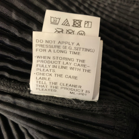 ISSEY MIYAKE Size L Black HP96-JD200 Pleated Polyester Set