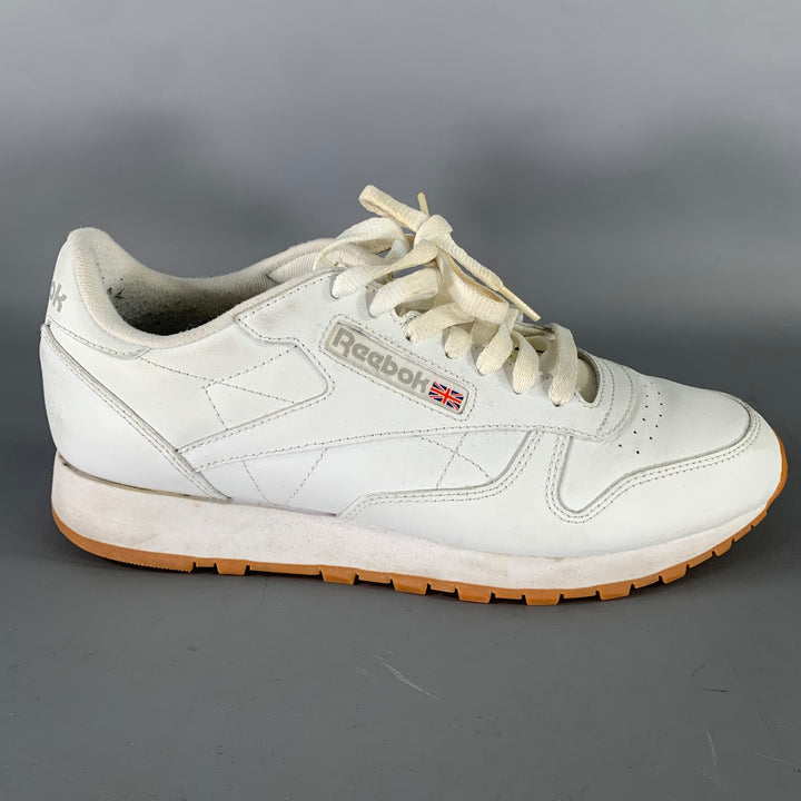 REEBOK Size 9 White Mixed Patterns Leather Runner Sneakers