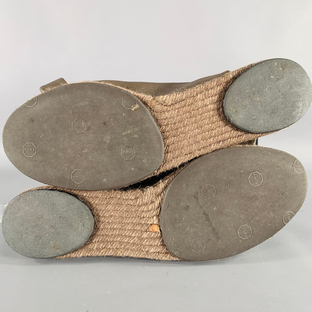 BALENCIAGA Size 8 Brown Leather Toe Ring Espadrille Sandals
