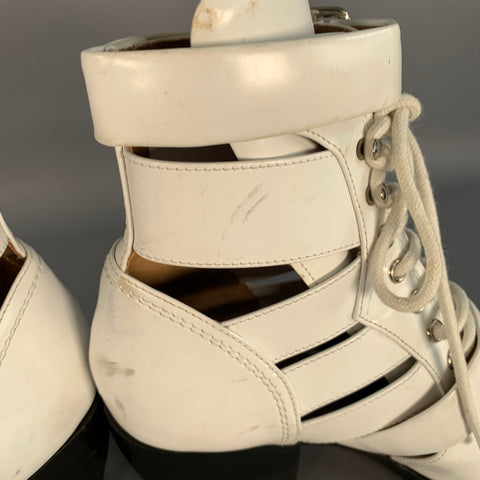 CHLOE Size 8 White Leather Lace-Up Belted Pointed Toe Ankle Boots