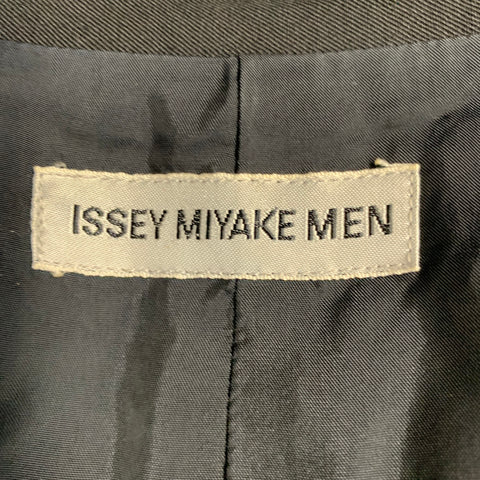 ISSEY MIYAKE Size 40 Black Wool Nehru Collar Vest