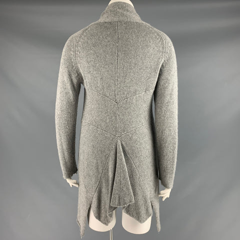 PEACHOO+KREJBERG Taille L Cardigan asymétrique en tricot de laine gris