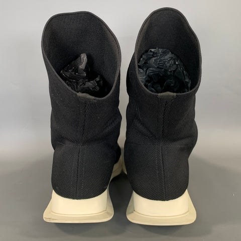 DRKSHDW Size 9 Black White Fabric Pull On Boots