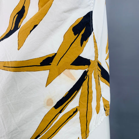 MARNI Taille XS Chemise manches courtes en coton à boutonnage avec motif feuilles blanches, kaki et noires