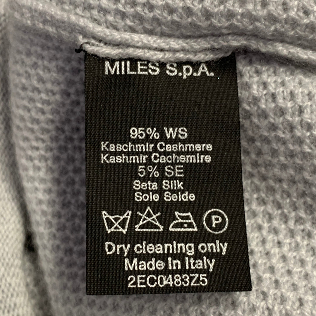 GIORGIO ARMANI Size XL Grey Contrast Trim Cashmere Silk V-Neck Sweater
