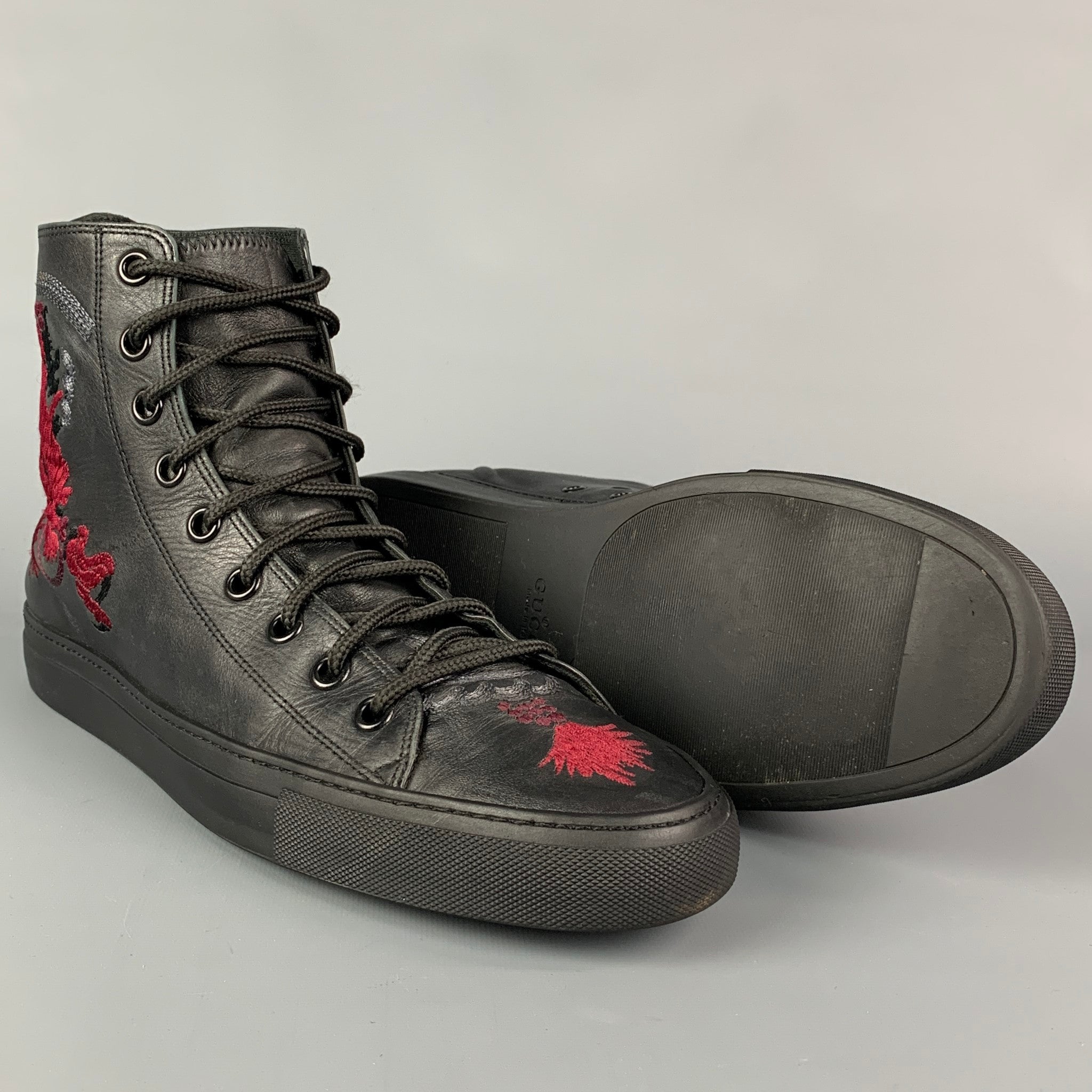GUCCI by TOM FORD SS 2001 Size Black Red Dragon Print Leather High