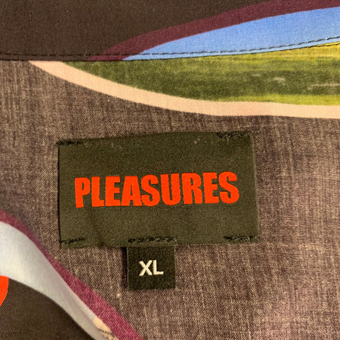 PLEASURES Size XL 7 Wonders Black Multi Color Print Rayon Camp Short Sleeve Shirt