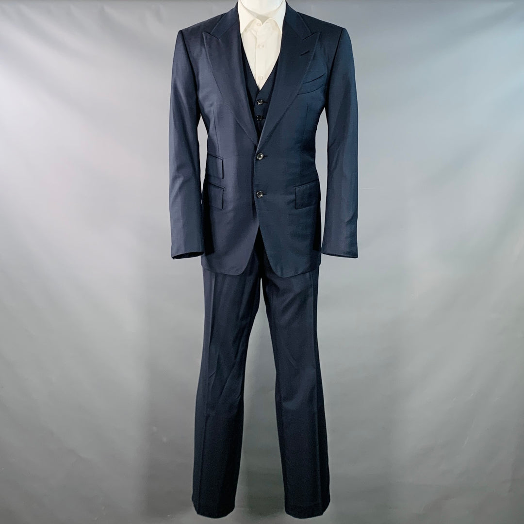 TOM FORD Size 40 Regular Navy Wool Peak Lapel 3 Piece Suit