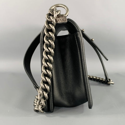 CHANEL 2019 Medium Boy Bag Black Quilted Leather Chain Handbag