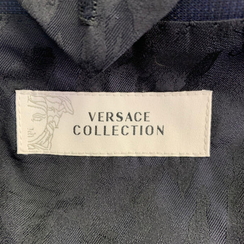 VERSACE COLLECTION Size 46 Navy Wool Shiny Notch Lapel Suit