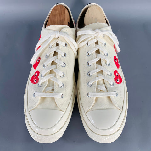 COMME des GARCONS PLAY Size 12 Cream Red Hearts Canvas Low Top Sneakers