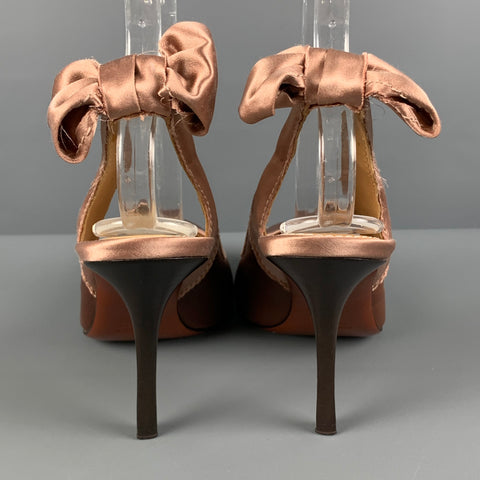 LANVIN Talla 9 Zapatos de tacón con tira trasera de satén de cuero rosa marrón