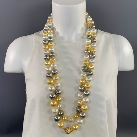 NO BRAND Cream Mint Glass Necklace