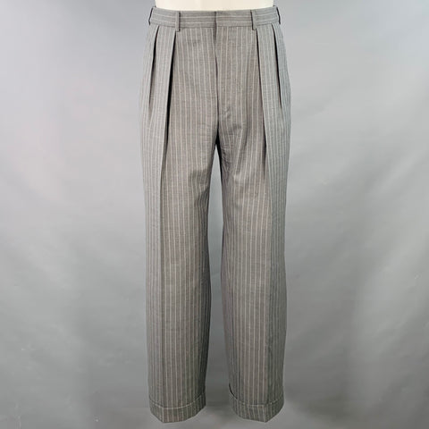 Costume Ralph Lauren taille 39 Regular en laine rayée grise à revers crantés