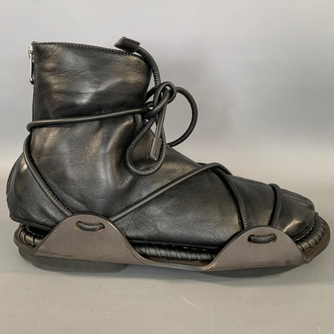 SALVATORE FERRAGAMO Size 10 Black Leather Gladiator Sandals