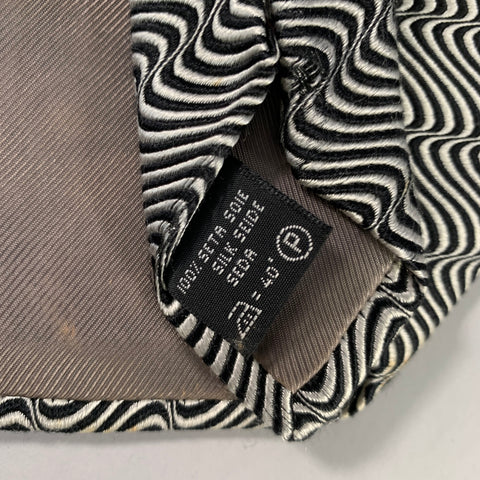 RICHARD JAMES SAVILE ROW White Black Waves Silk Tie
