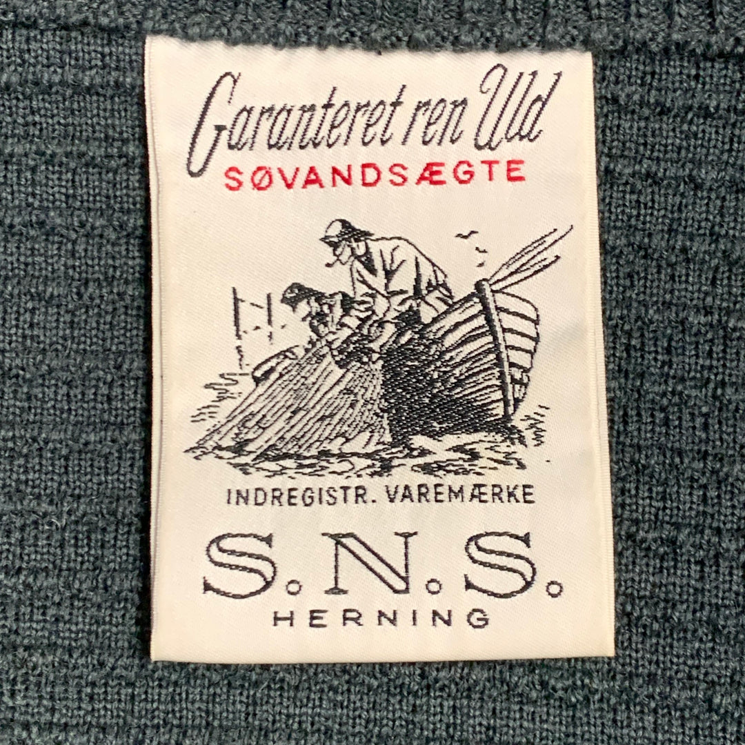 S.N.S HERNING Size M Green Waffle Knit Virgin Wool Buttoned Jacket