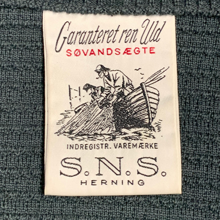 S.N.S HERNING Size M Green Waffle Knit Virgin Wool Buttoned Jacket