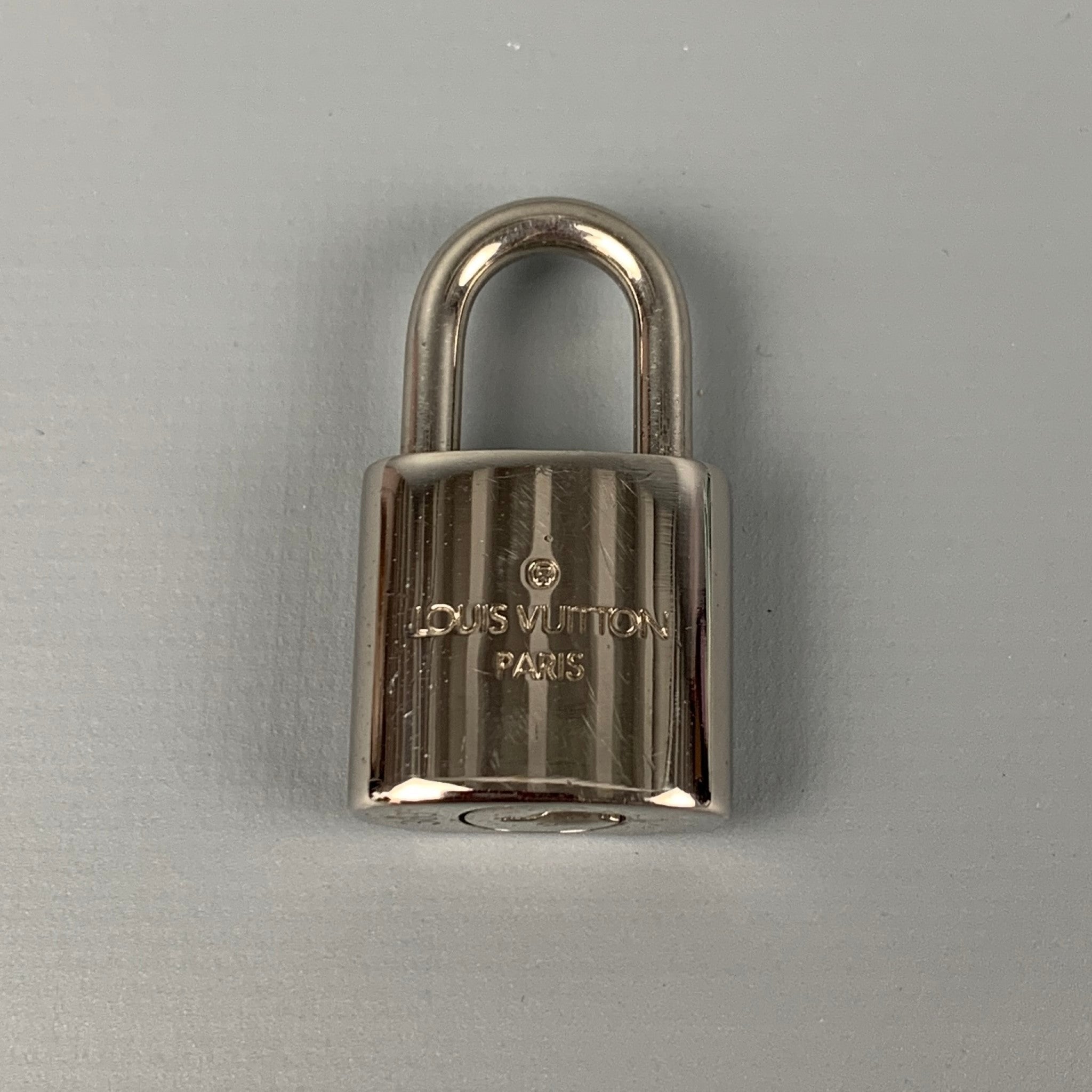 Louis Vuitton Lock and key selling 303