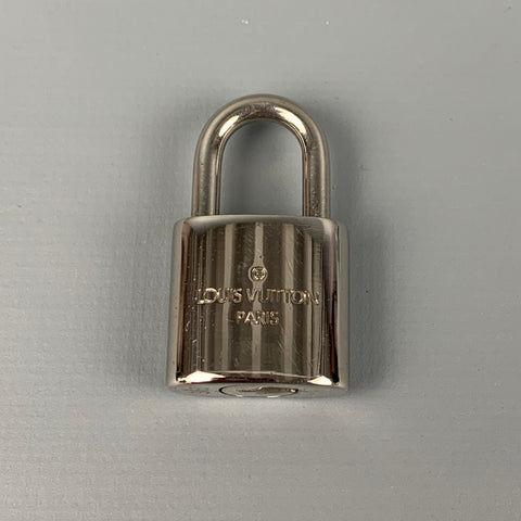 LOUIS VUITTON 303 Silver Metal Padlock & Key