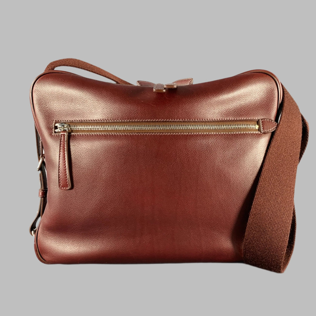 HERMES 2013 Hebdo Reporter Burgundy Togo Leather Palladium Messenger Bag